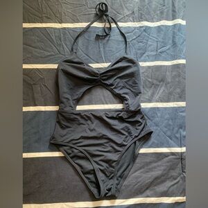 One piece bathing suit